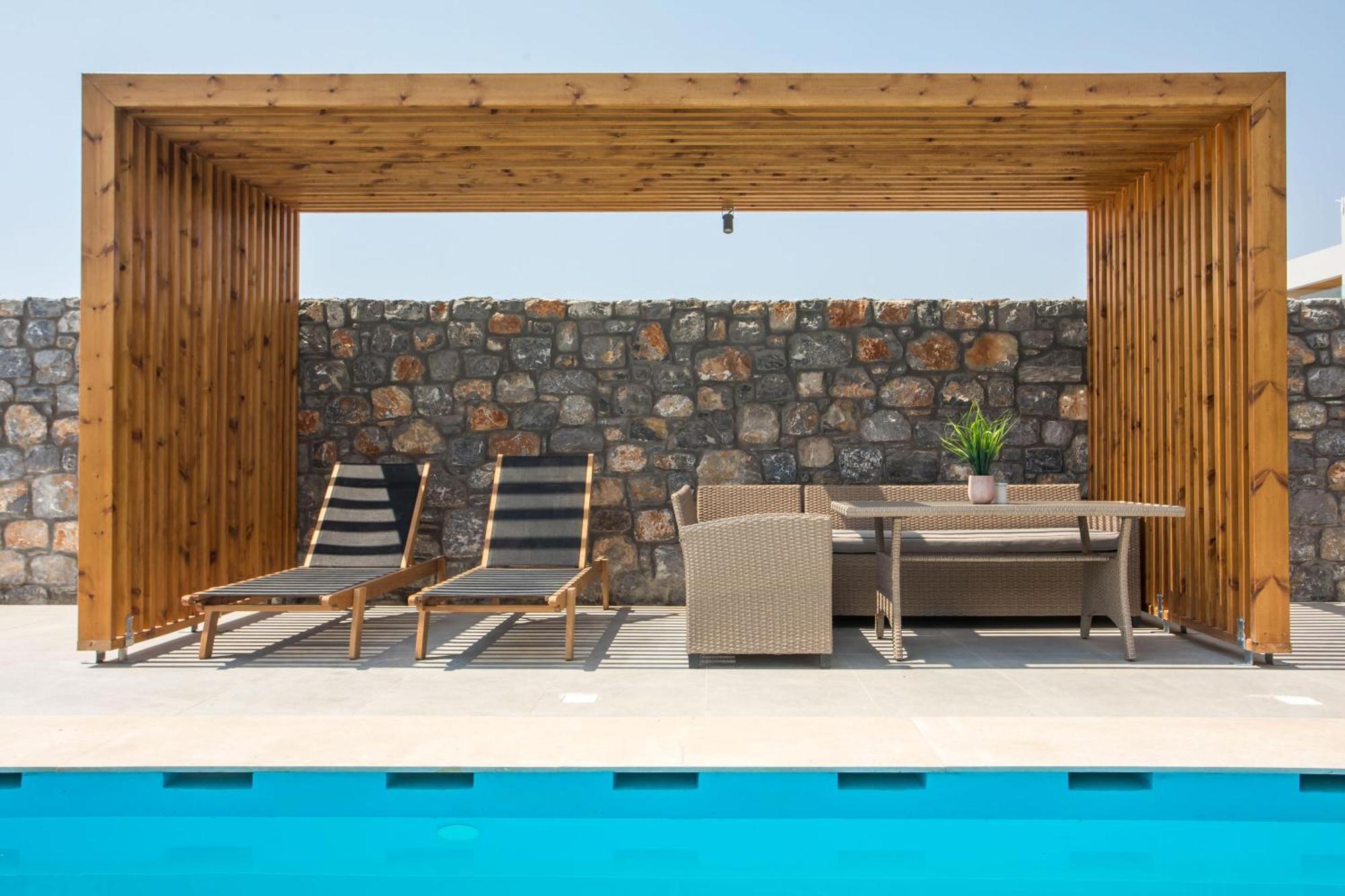 Aethrion Villas & Suites Gennadi Eksteriør billede