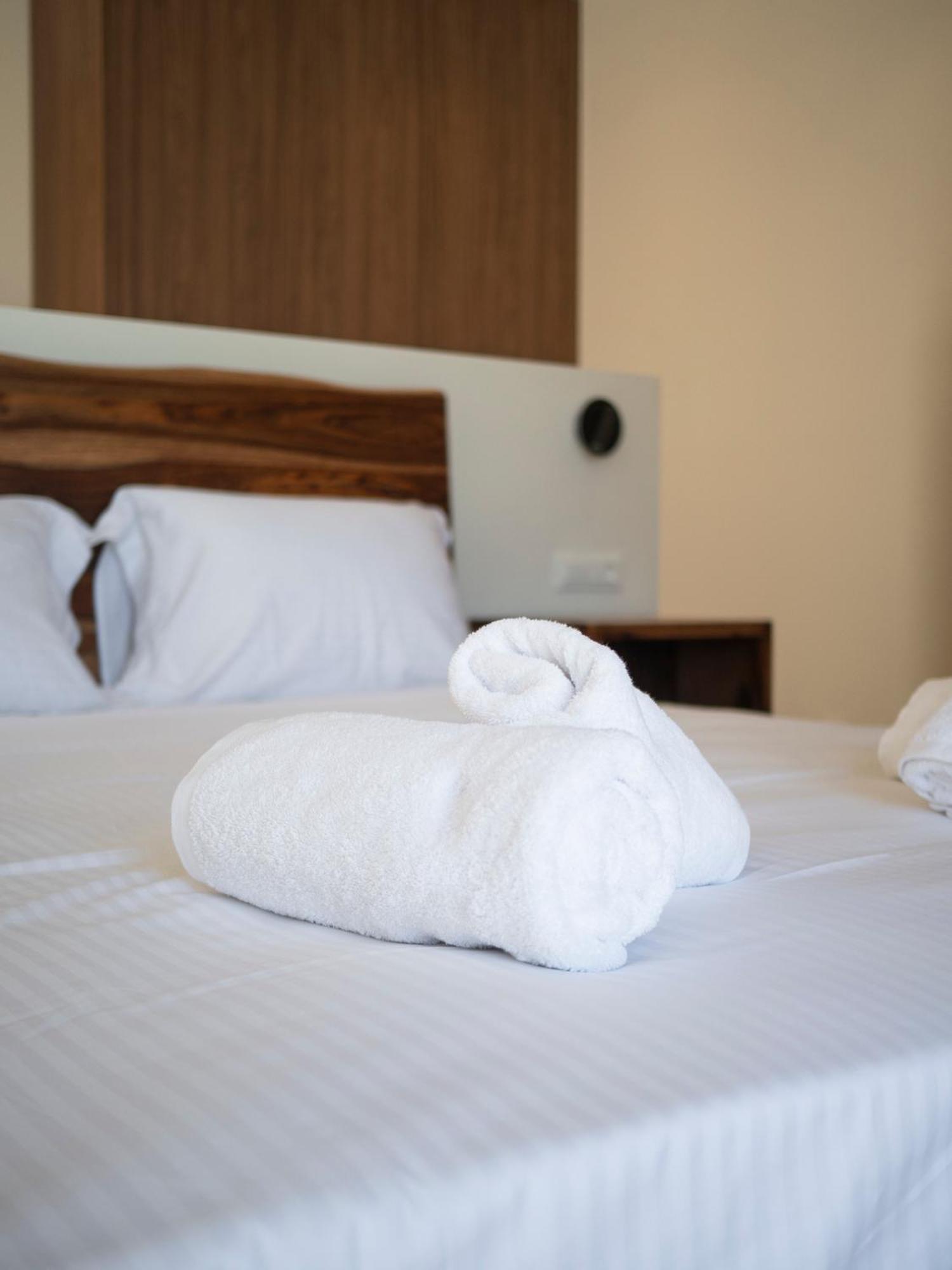 Aethrion Villas & Suites Gennadi Eksteriør billede